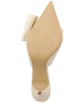 Women's Rayna Low Pumps