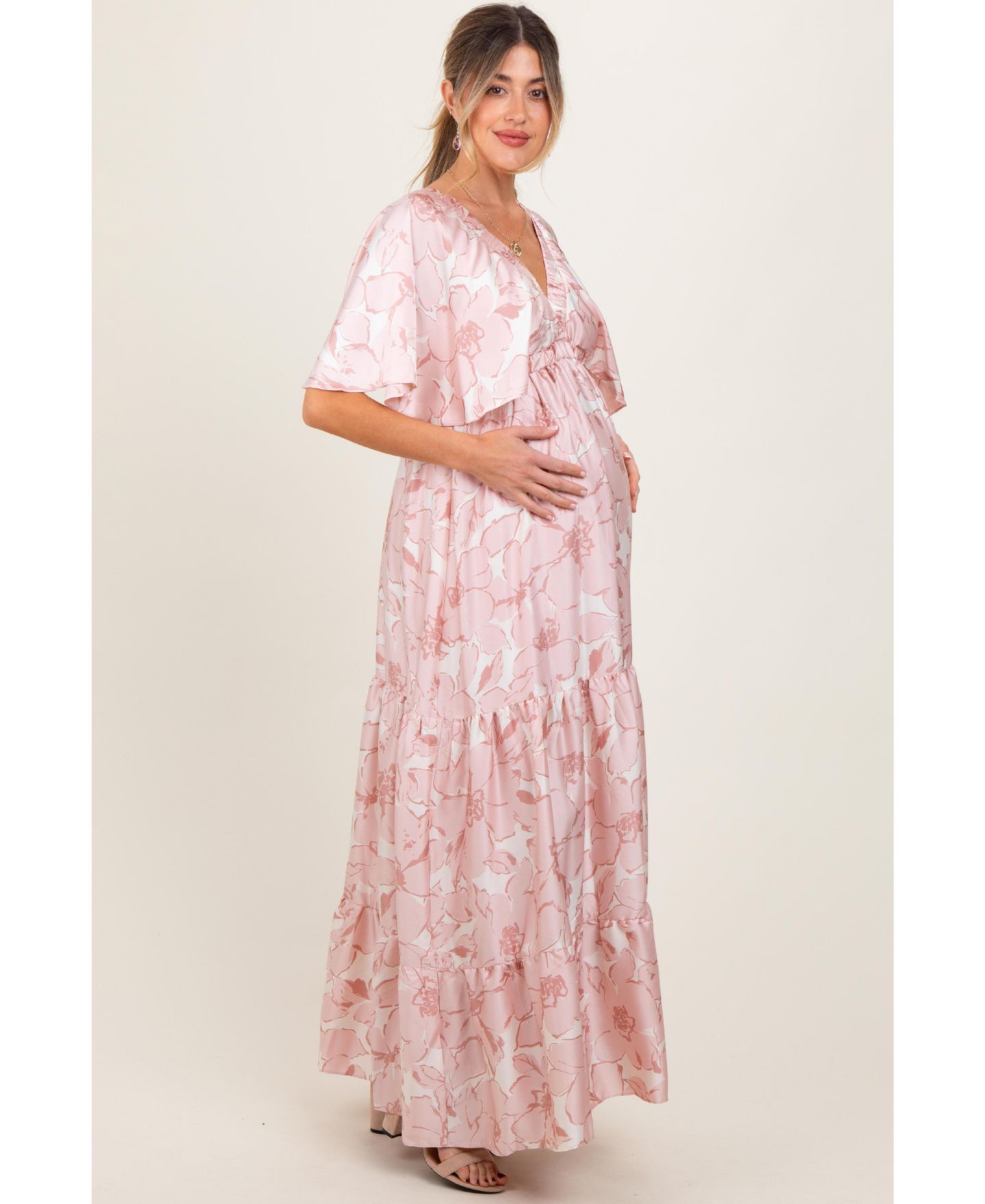 Женское платье Pinkblush Maternity Floral Short Sleeve Deep V-Neck Tiered Maternity Maxi, цвет: Розовый — фото 3