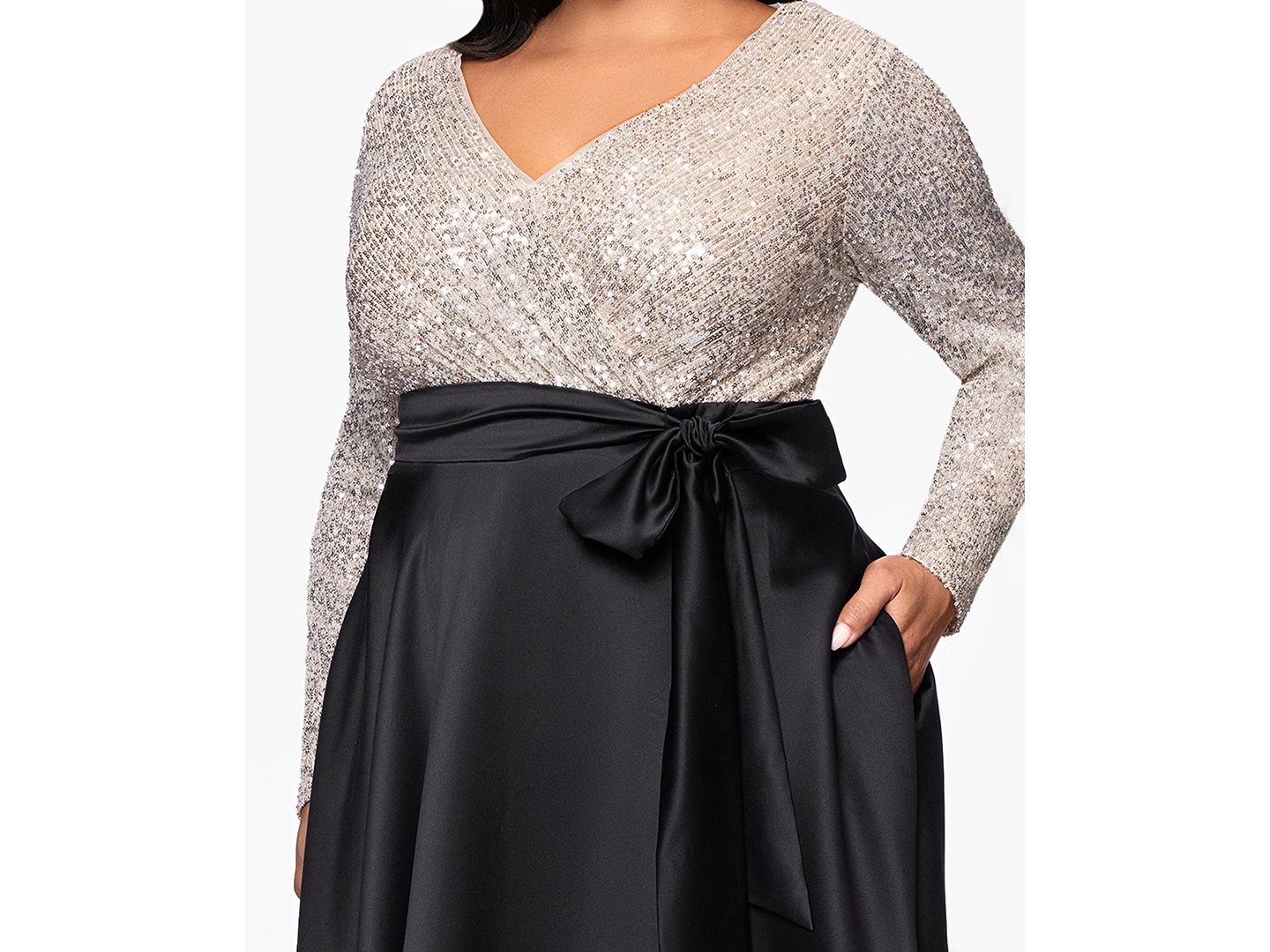 Женское платье XSCAPE Plus Size Long Sleeve Sequin Ballgown Skirt, цвет: Чёрный телесный серебряный — фото 3