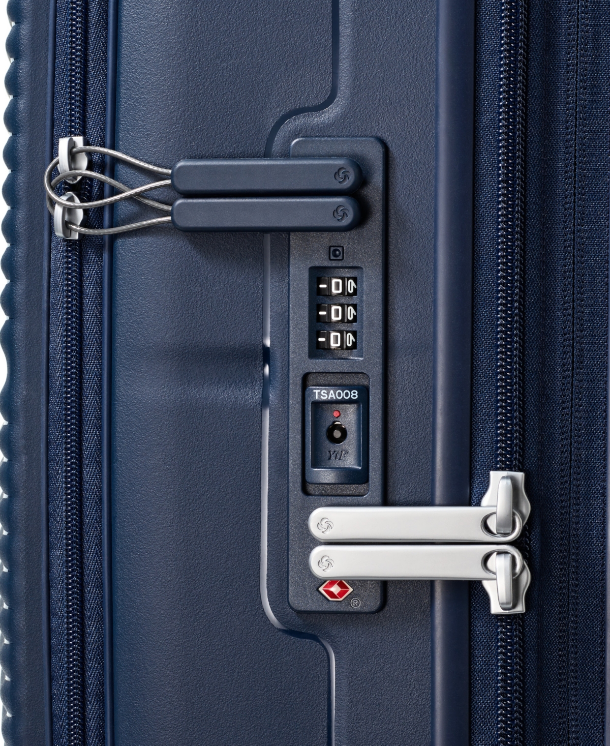 Samsonite Paralux Hardside Medium 26" Check-In Spinner Luggage