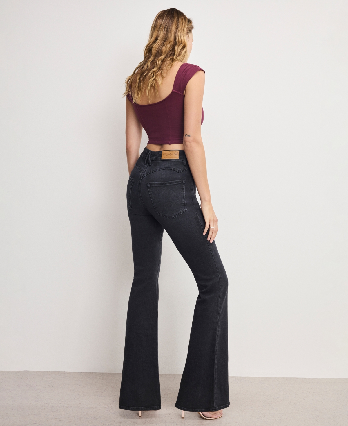 Good American Women's Dolly Joleans Flare Jeans In Black