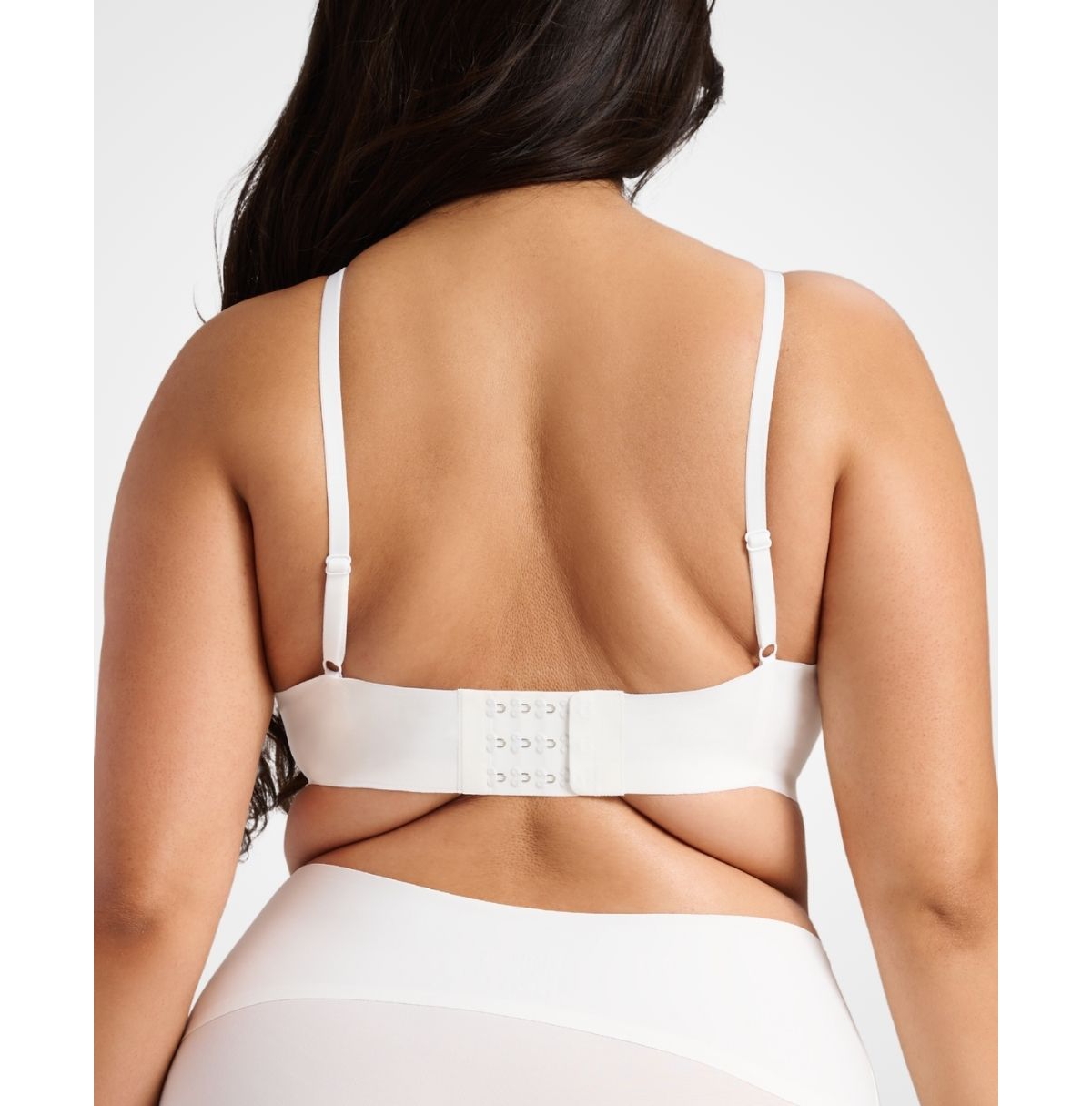 Siella Women's Invisible V-Neck Non-Padded Bra