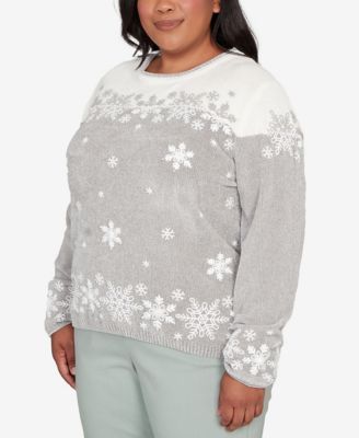 Plus Size Stockbridge Snowflake Embroidery Chenille Sweater