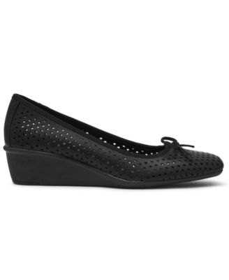Women's Winslet Perforated Wedge Pumps