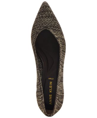 Women's Janette-K Kitten Heel Pumps