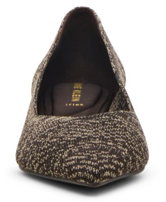 Women's Janette-K Kitten Heel Pumps