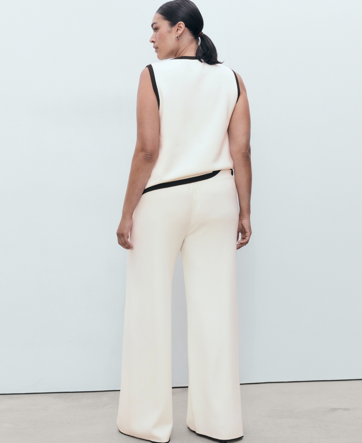 Mango Low Rise Contrast Hem Knit Pants In White