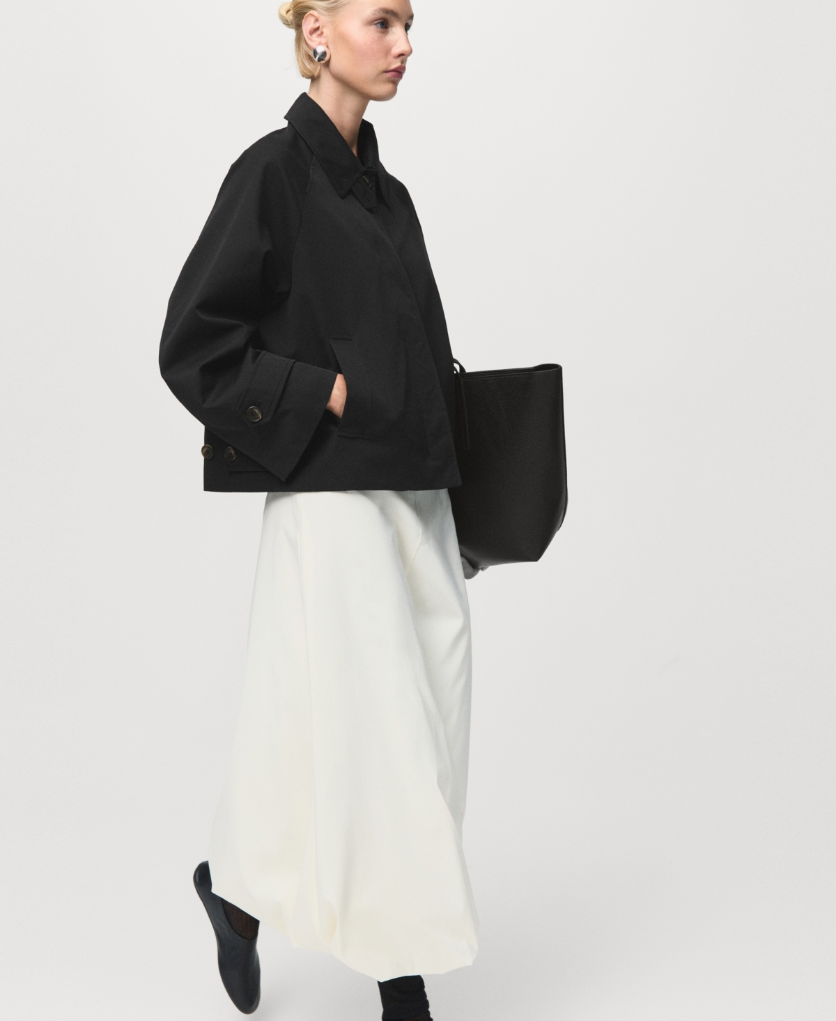 Mango Women's Epaulettes Detail Short Oversized Trench Coat In Black
