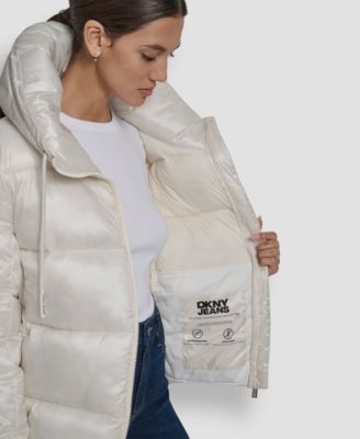 Women's Long Sleeve Quilted Puffer Jacket