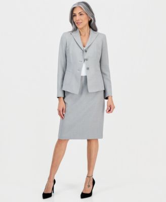 Le Suit - Women's Peak-Lapel Slim-Fit Skirt Suit