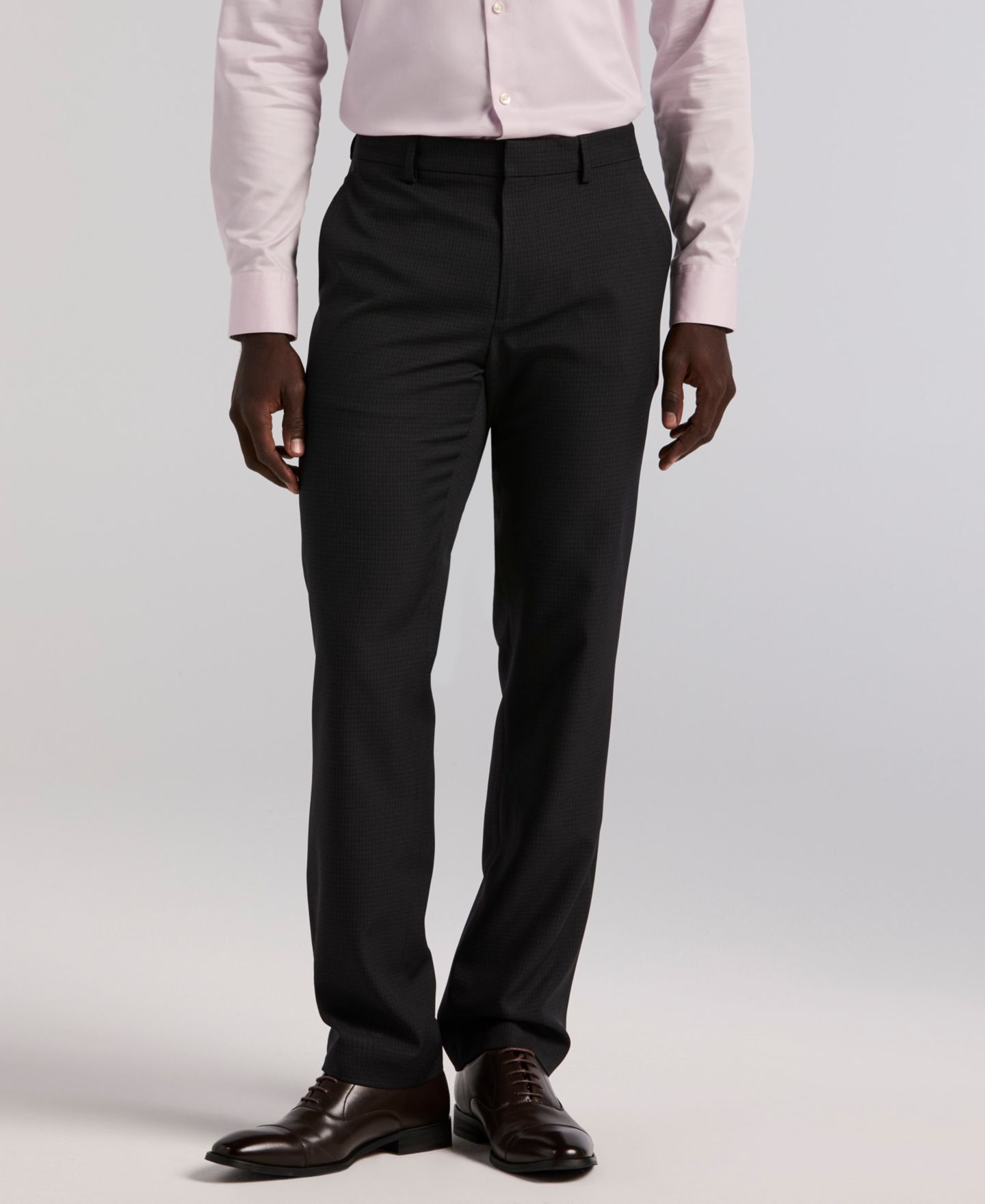 Мужские брюки Perry Ellis Portfolio Modern-Fit Stretch Solid Resolution, цвет: Чёрный клетчатый — фото 1