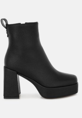 Womens Poulin Faux Leather Chelsea Boots