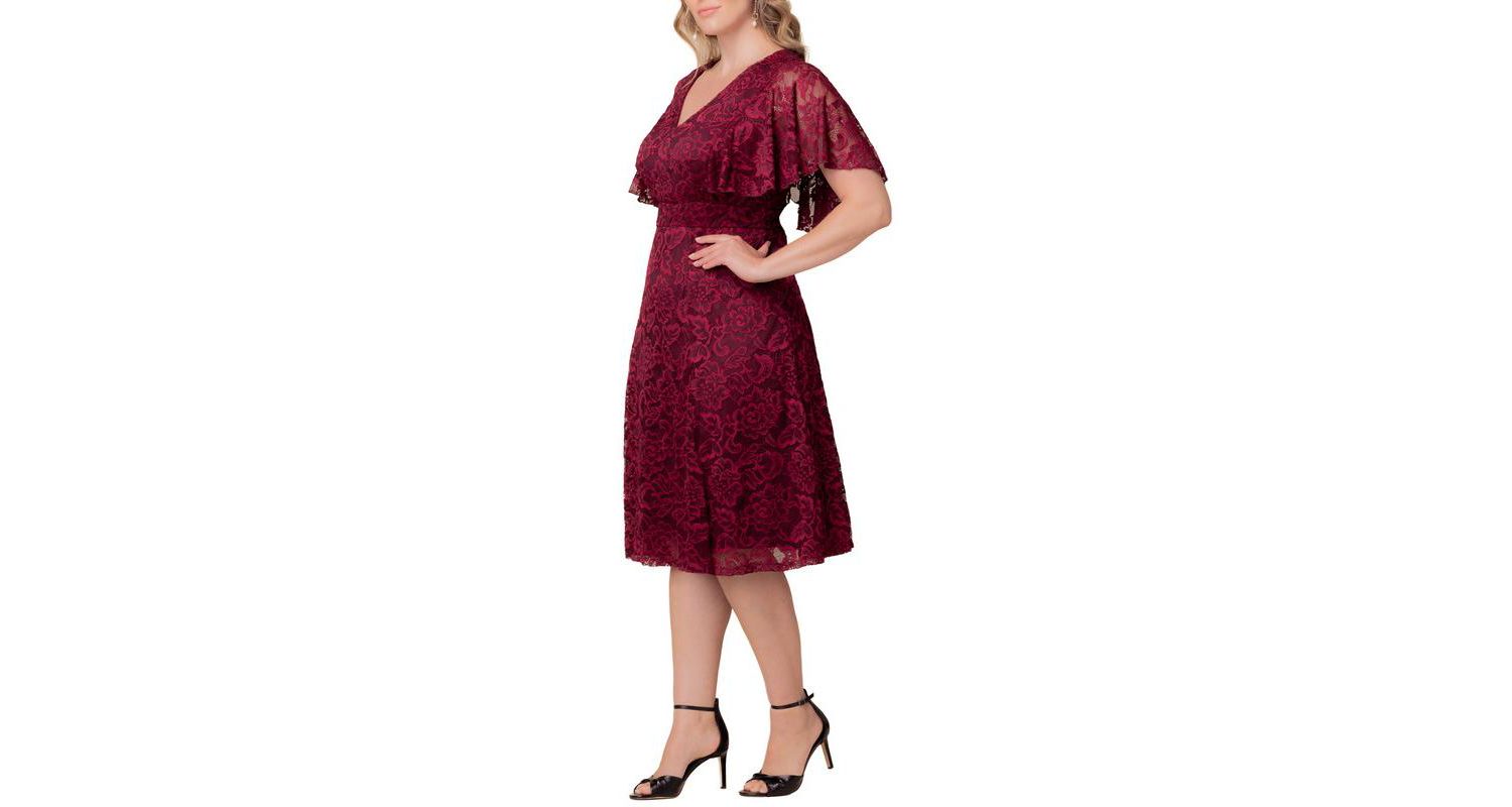Plus Size Camille Lace Cocktail Dress