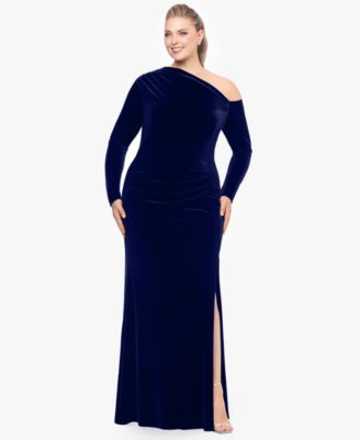 Betsy & Adam - Plus Size Cold-Shoulder Velvet Gown