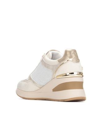 Women's Side Zipper Wedge Sneakers By XTI
