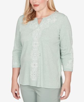 Stockbridge Classic Fit Soft Embroidered Pattern Top