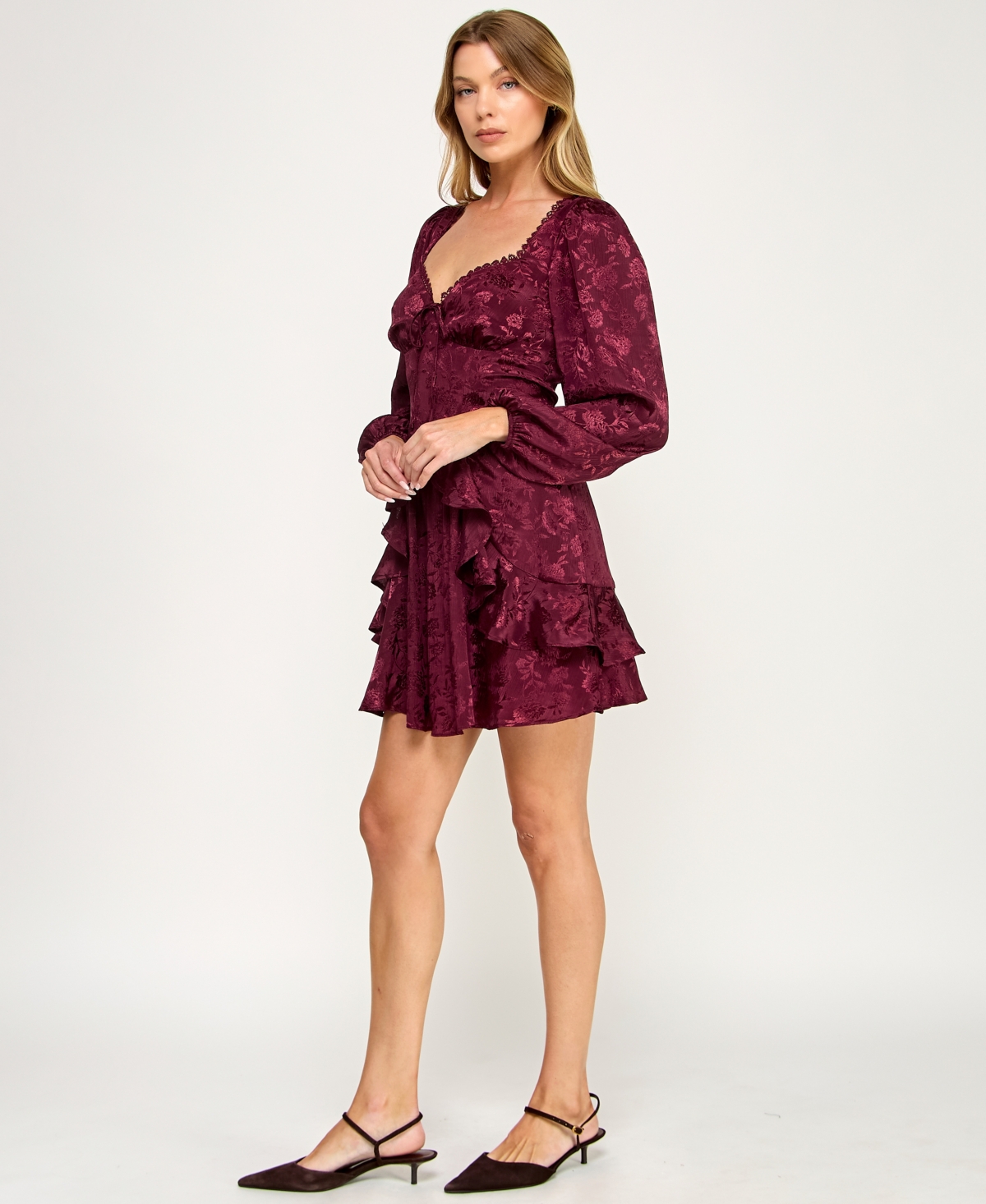 Row A Juniors' Long Sleeve Jacquard Dress In Burgundy