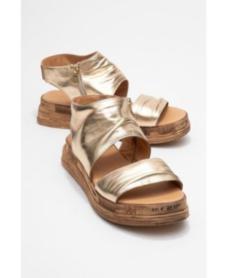 Lunas Leather Side-Zip Sandal (Women)