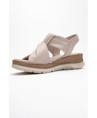 Oara Leather Sandal (Women)