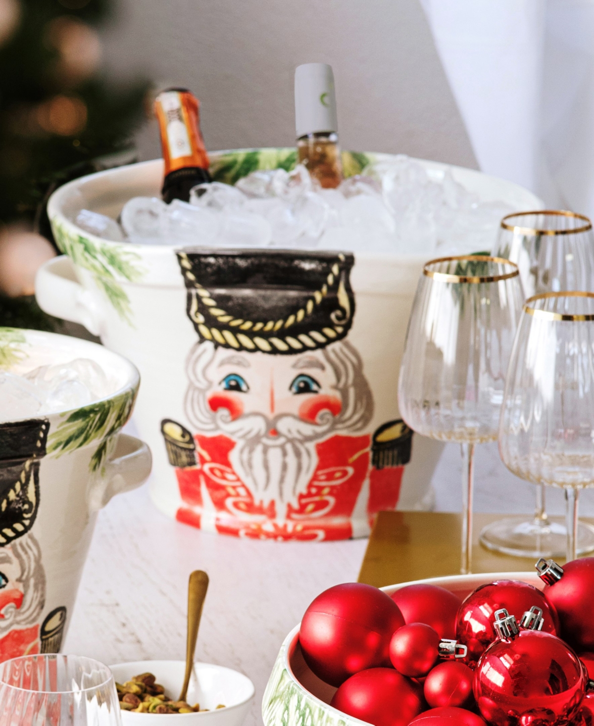 Vietri Nutcracker Celebration Bucket In Multi