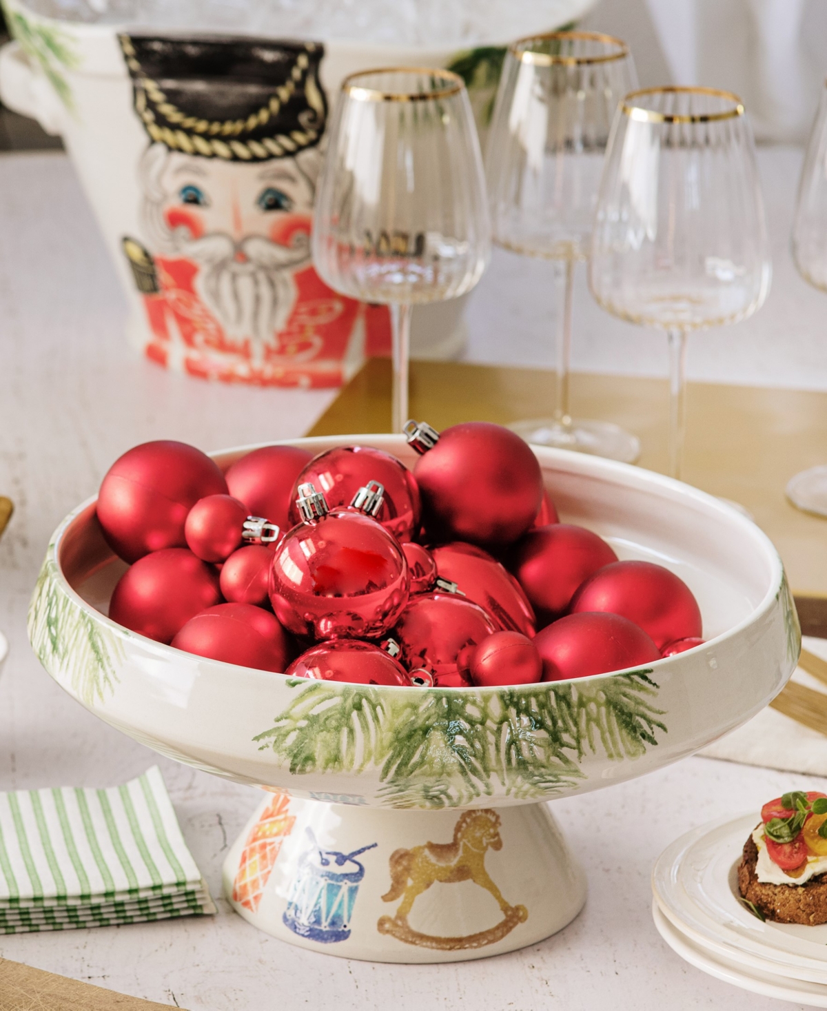 Vietri Nutcrackers Pedestal Fruit Bowl