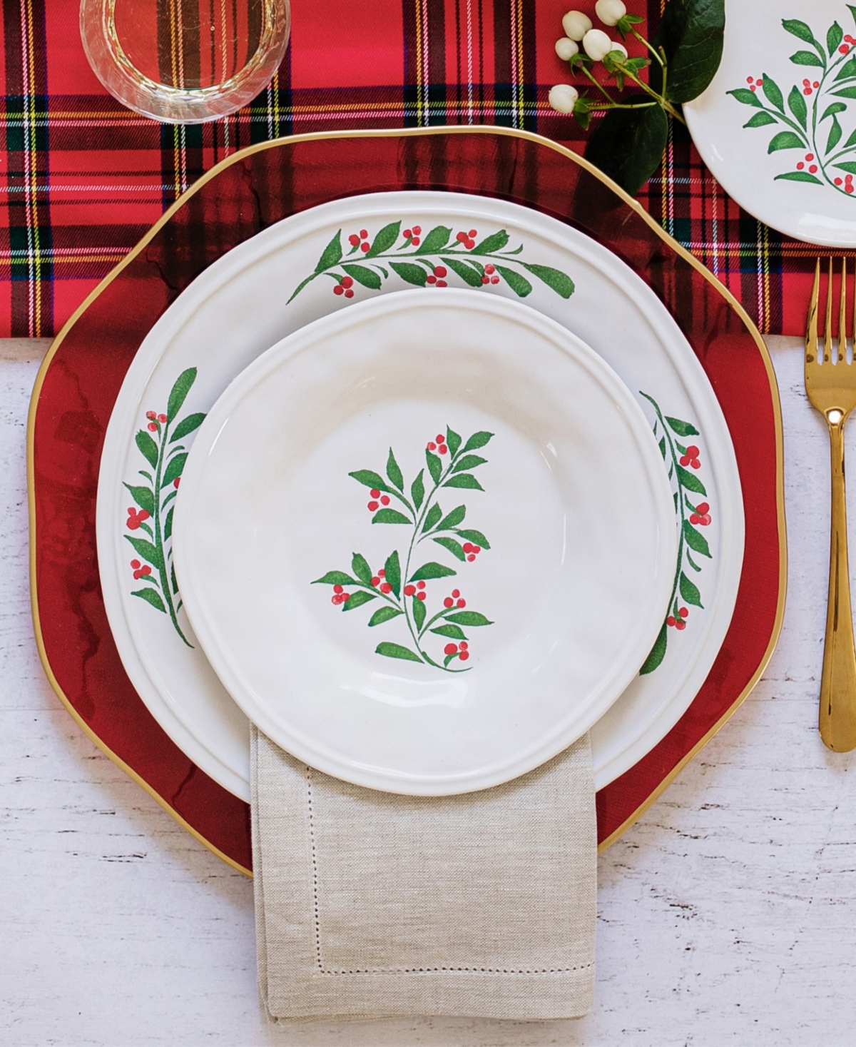 Vietri Aria Holiday Salad Plate
