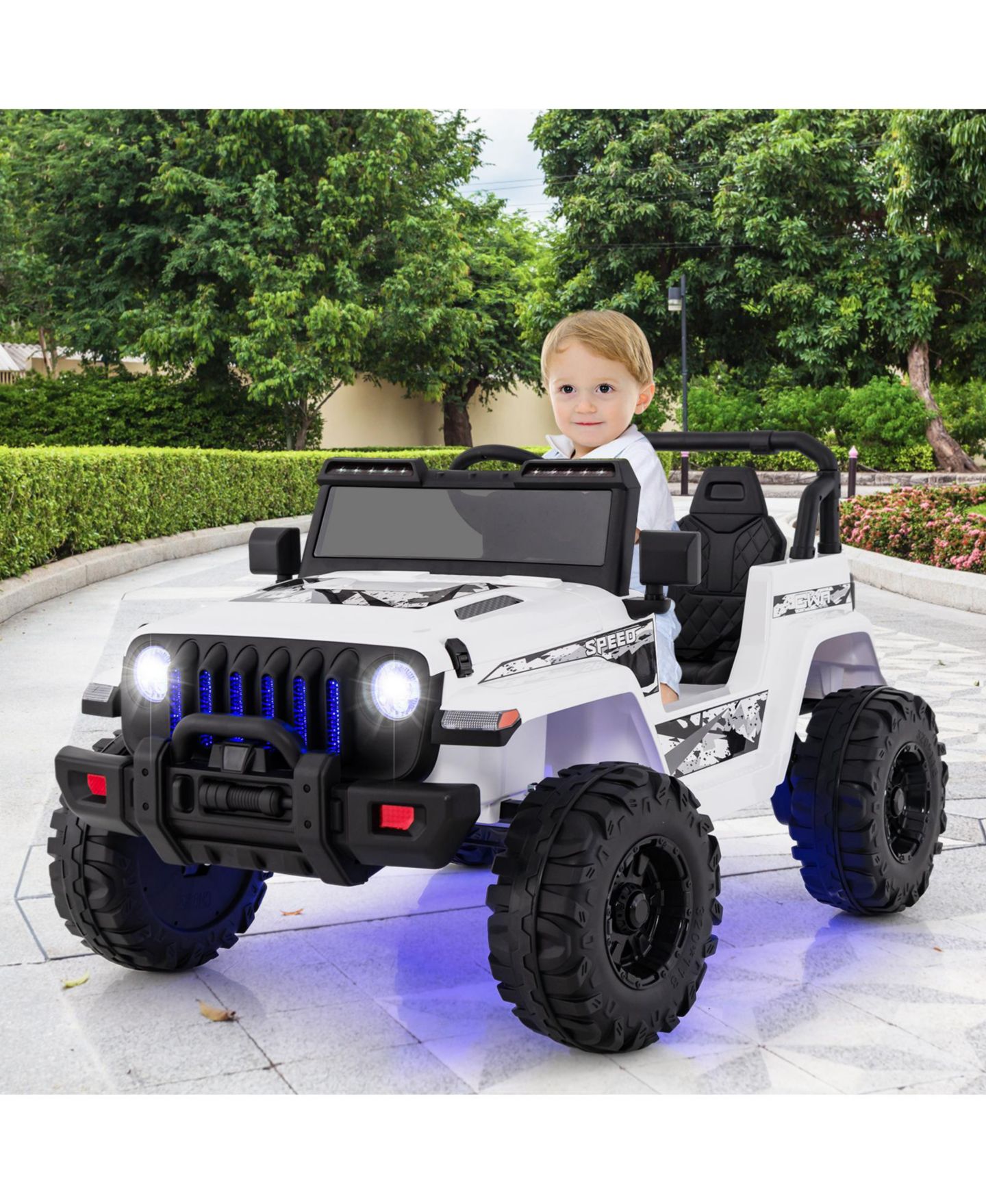Детская игрушка HONGGE 12V Ride-On Jeep with Remote Control and LED Headlights, Ages 3+, цвет: Белый — фото 2
