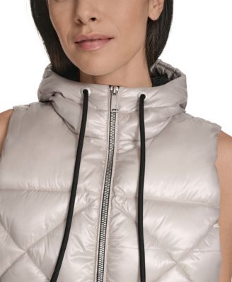 Women's Performance Diamond Quilt Hooded Puffer Vest