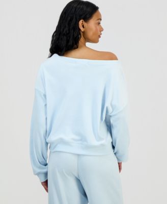 Juniors' West Village Off-The-Shoulder Velour Sweatshirt