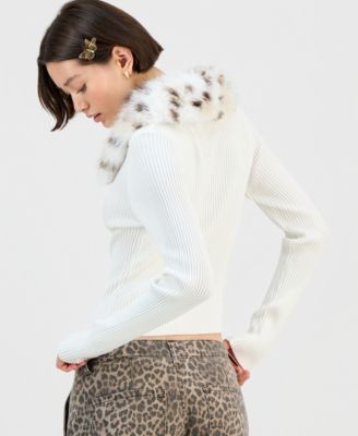 Juniors' Faux-Fur-Collar Zip-Up Sweater 
