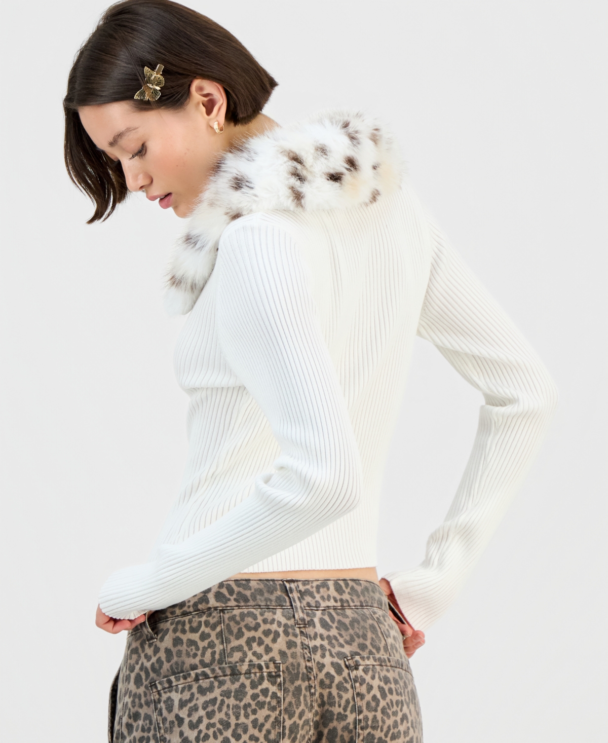 Madden Girl Juniors' Faux-fur-collar Zip-up Sweater In White