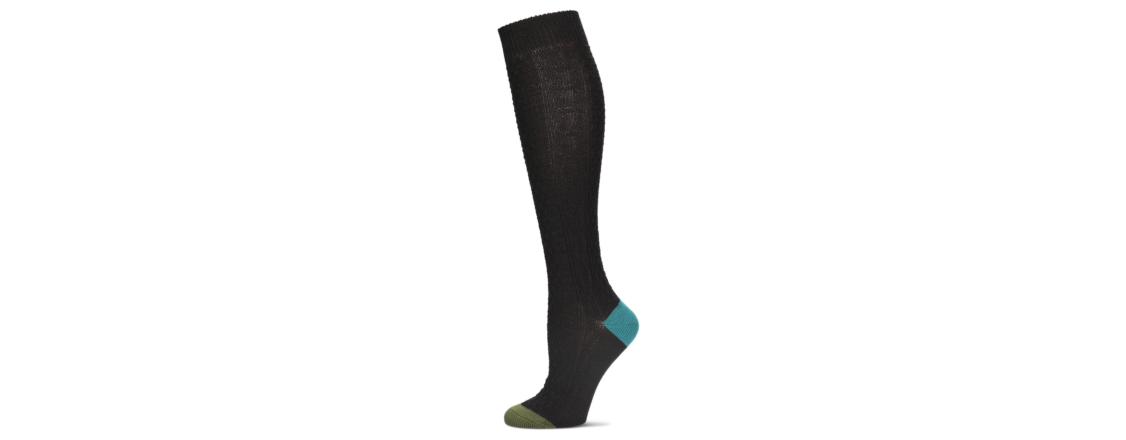 MeMoi Women's Brick Twist Crosshatch Knit Knee High Sock