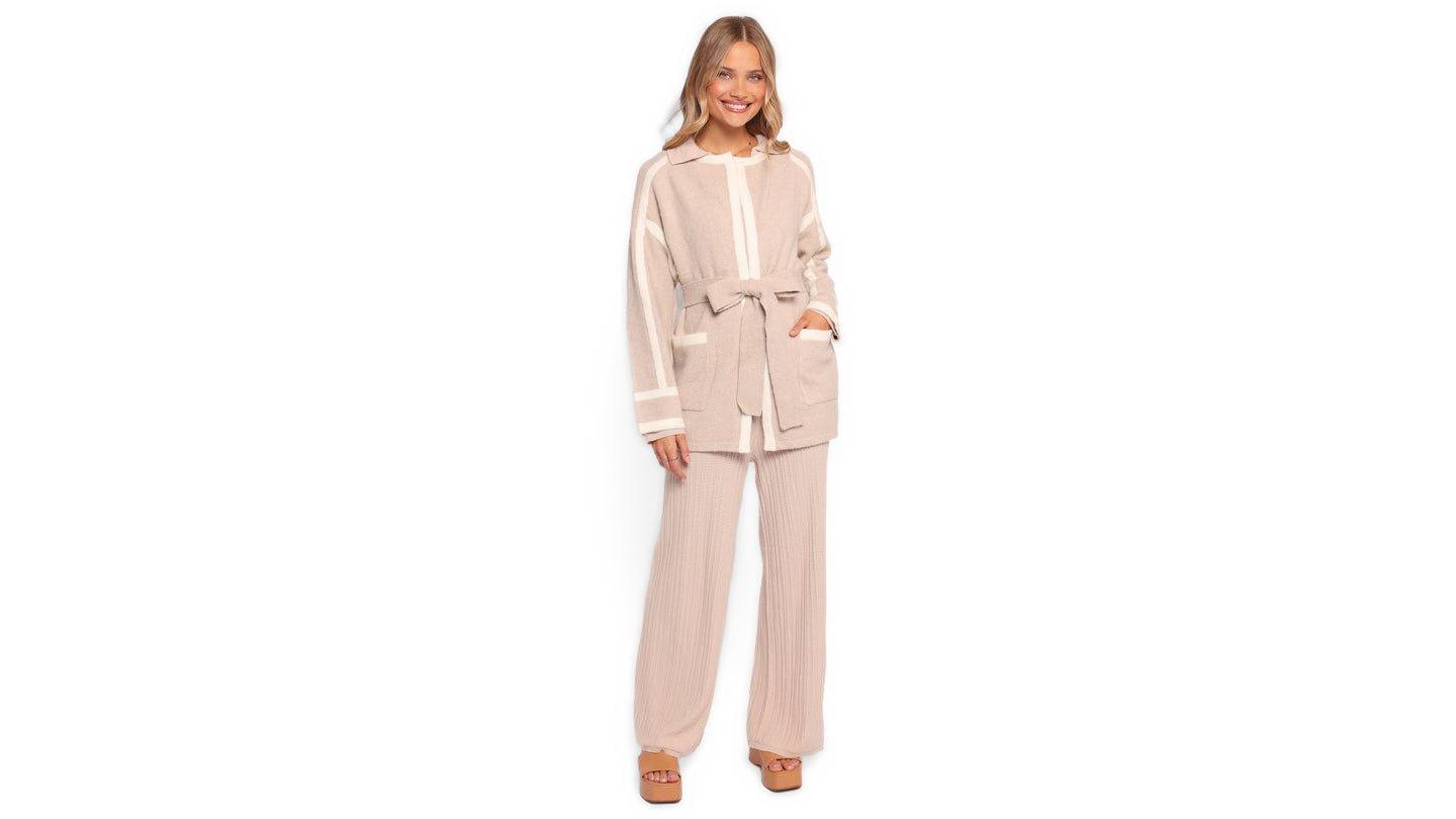 Женские куртки Petal and Pup Maloney Tie Front Coatigan, цвет: Бежевый / Хаки — фото 2