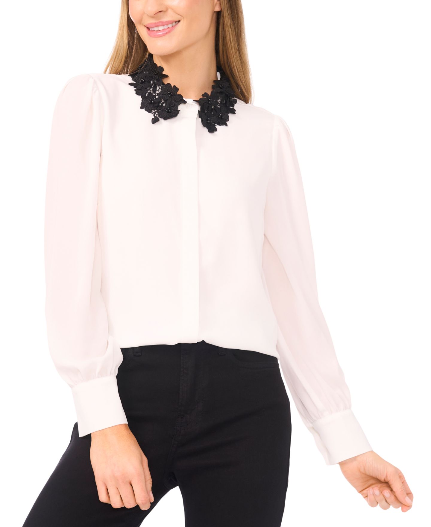 Женская рубашка CeCe Long Sleeves Applique Button Up, цвет: Слоновая кость — фото 1