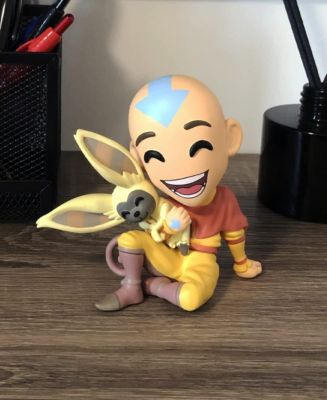 Avatar The Last Airbender Collection Aang with Momo Vinyl Figure