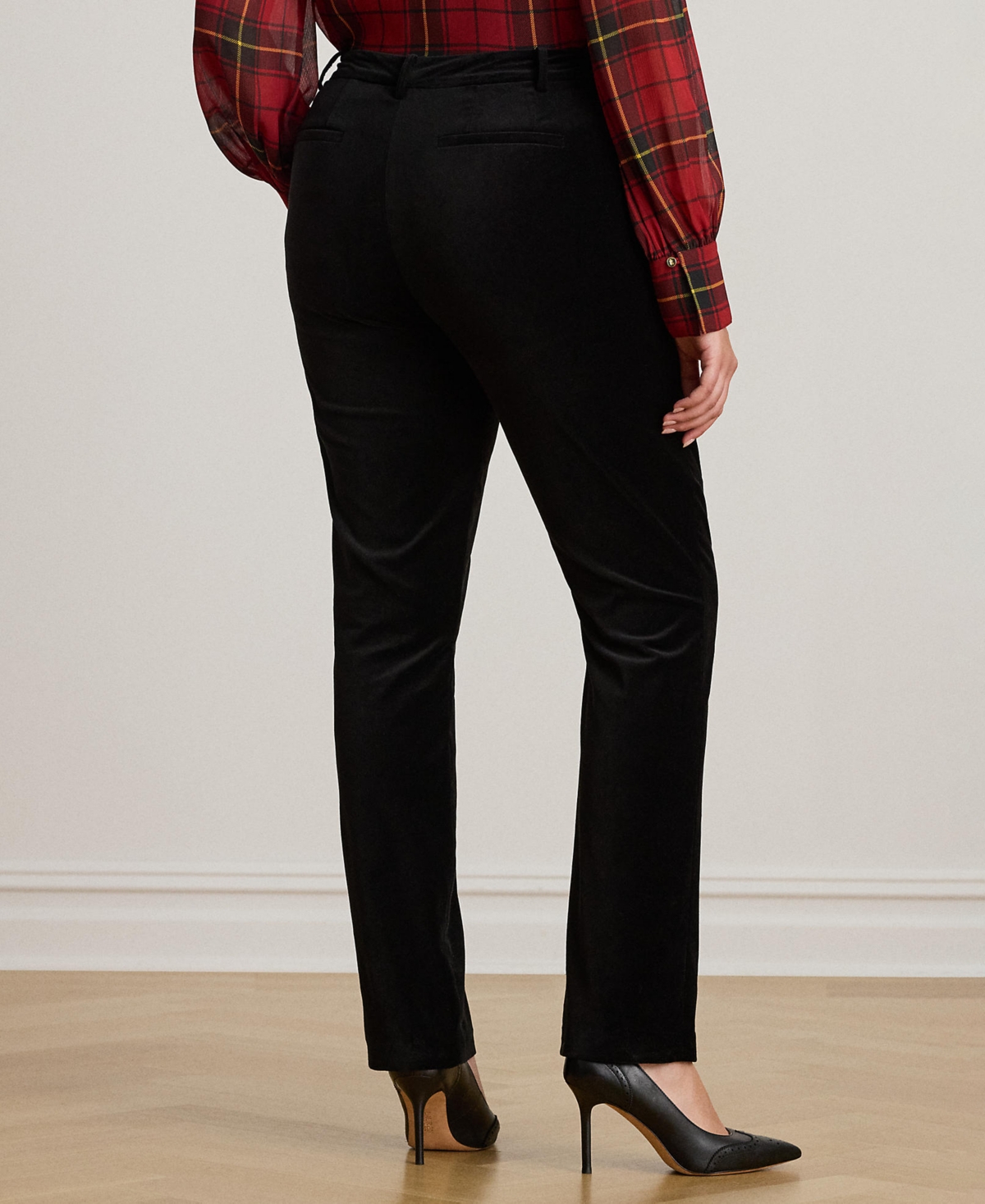 Ralph Lauren Plus Size Stretch Velvet Cropped Pant In Black