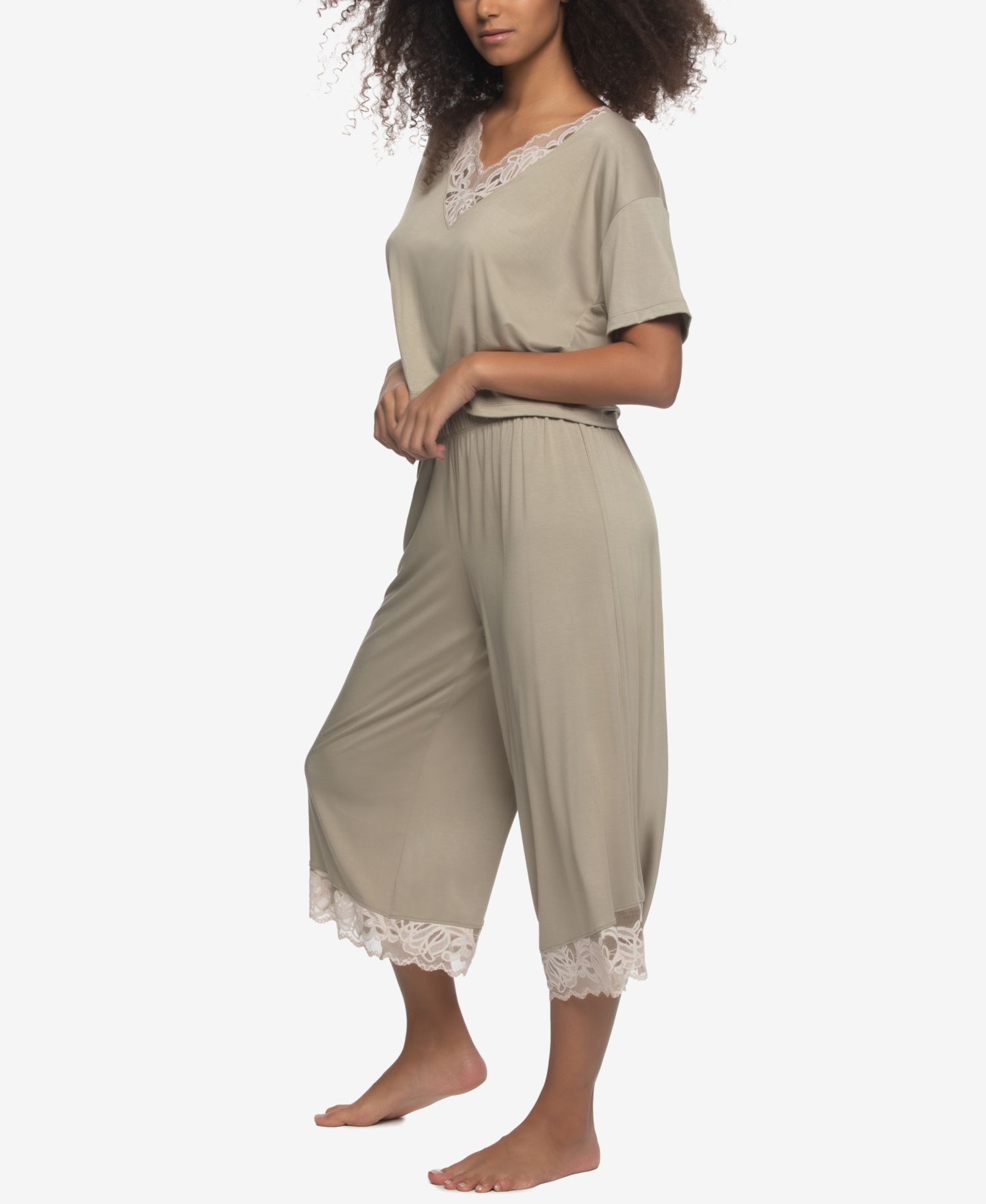 Women's Regular Amelie Jersey Vintage Lace Crop Tee and Wide Leg Pants Set
