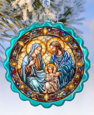 Family Love Classic Nativity Glass Ornament