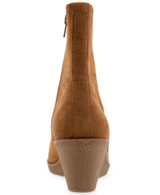 Women's Binnie Wedge Bootie