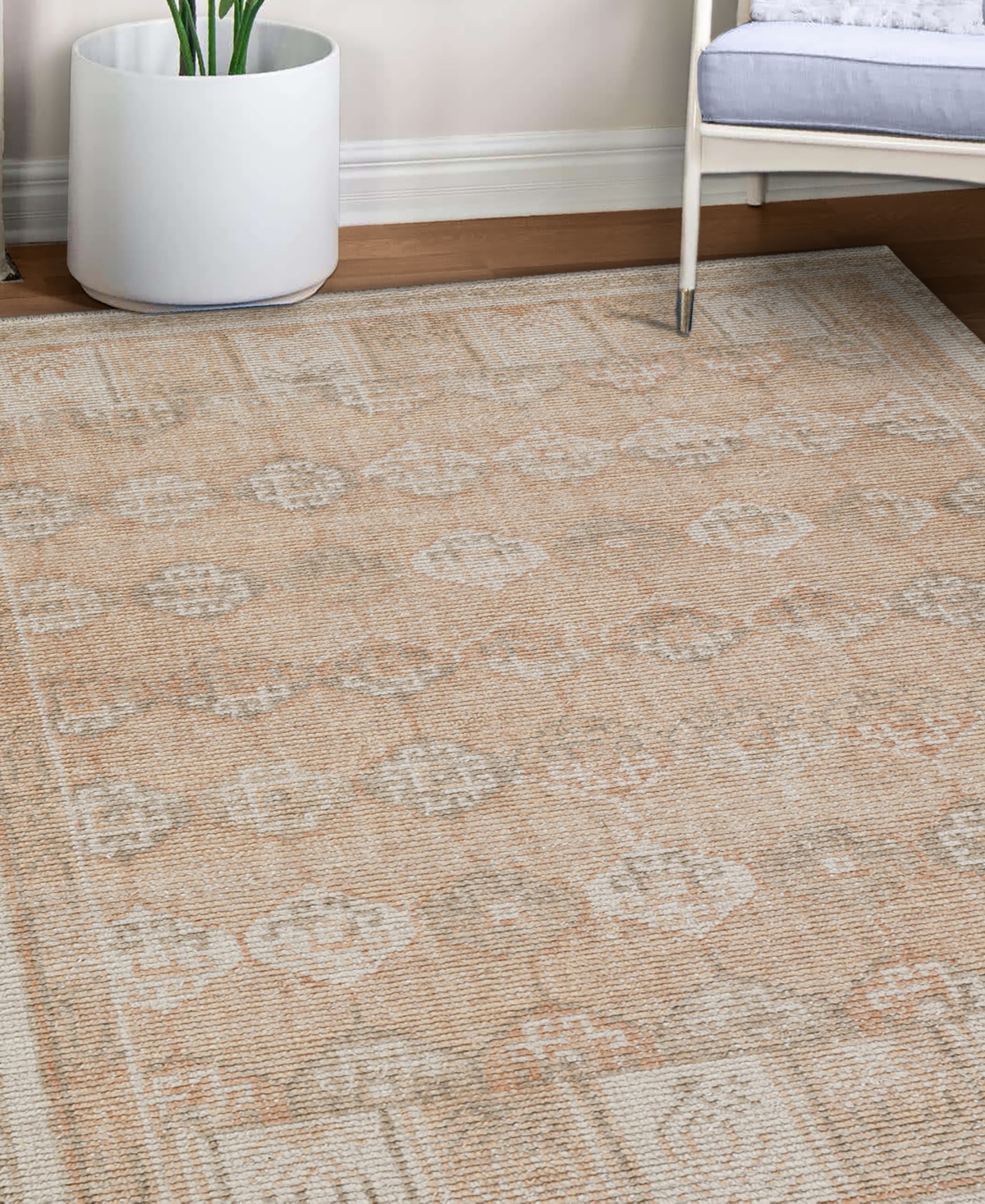 Obeetee Sienna Riya 2'6"x8' Runner Area Rug