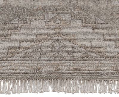 Palace Whitley 2'6"x8' Runner Area Rug