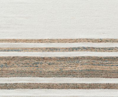 Sona Baja 5'x8' Area Rug