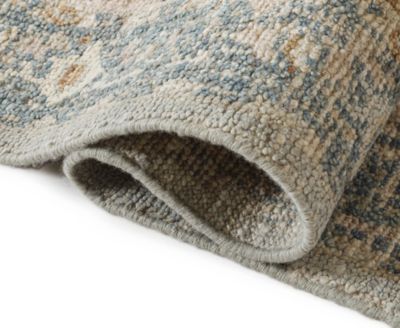 Shirin Vega 2'6"x8' Runner Area Rug