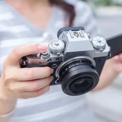 14mm f/3.5 Lens for Fujifilm X, Black