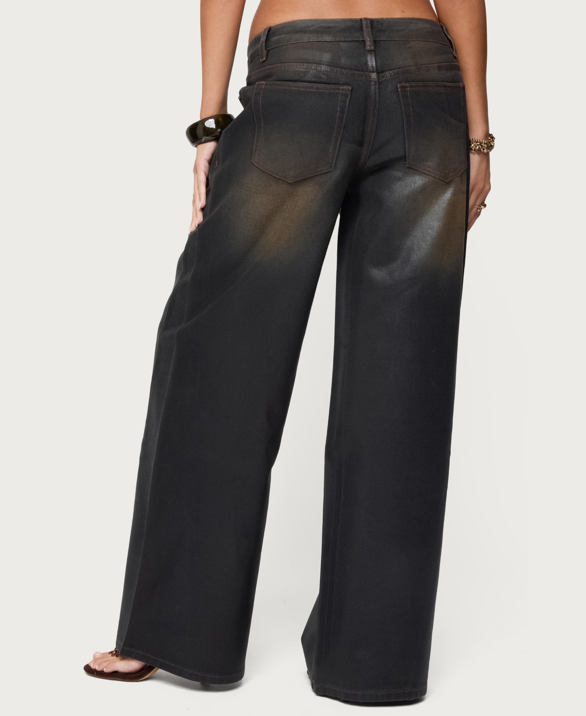 Edikted Womens Oversized Mud Wash Low Rise Jeans