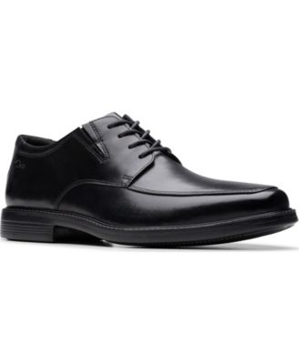 Clarks - Men's Cosgrove Square Toe Apron Dress Shoes