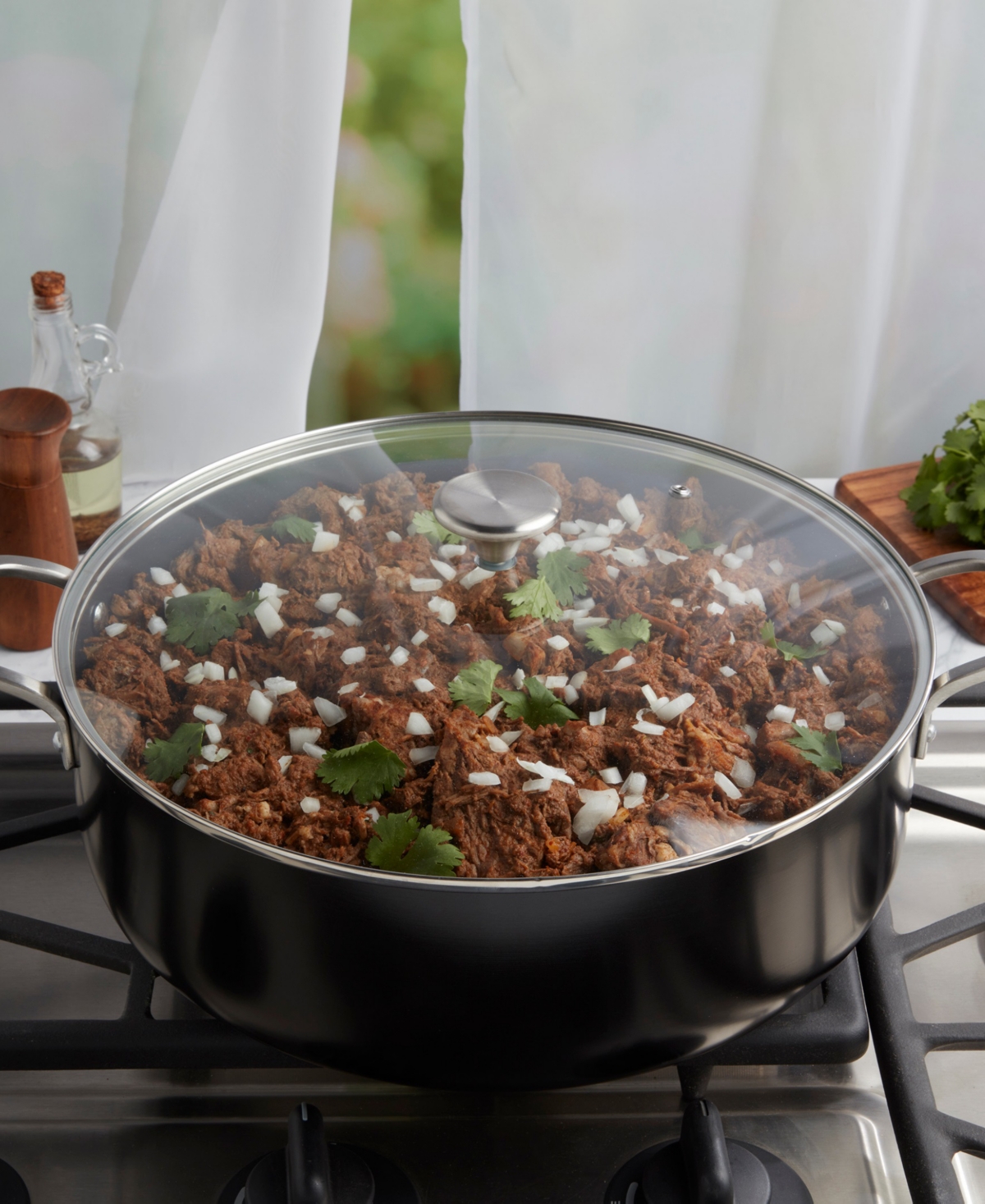 Infuse Latin Caldero Nonstick Aluminum 10.5-quart Saute Pan In Black