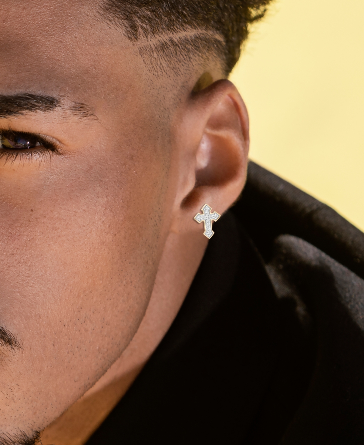 Macy's Men's Diamond (1/4 ct. t.w.) Cross Stud Earring in 10K Yellow Gold