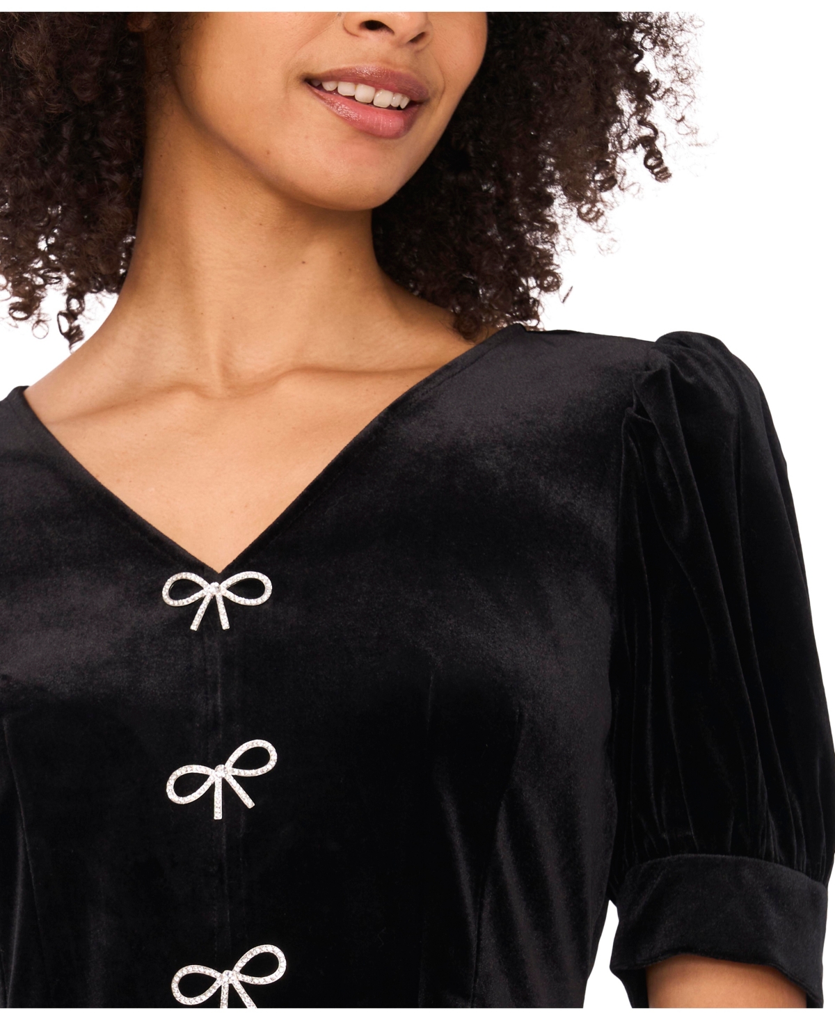 Cece Rhinestone Bow Stretch Velvet Top In Black