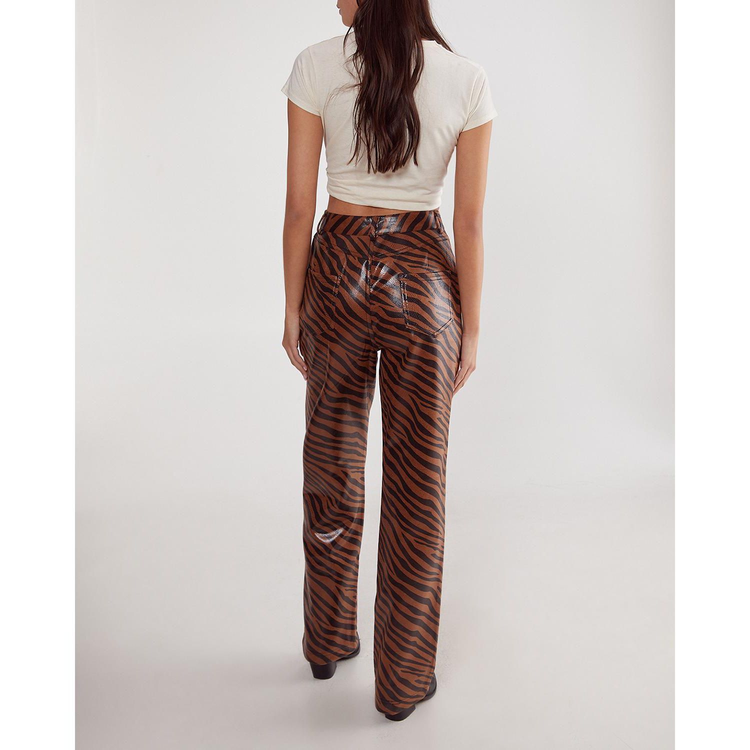 Women's Zebra Straight Leg Pant